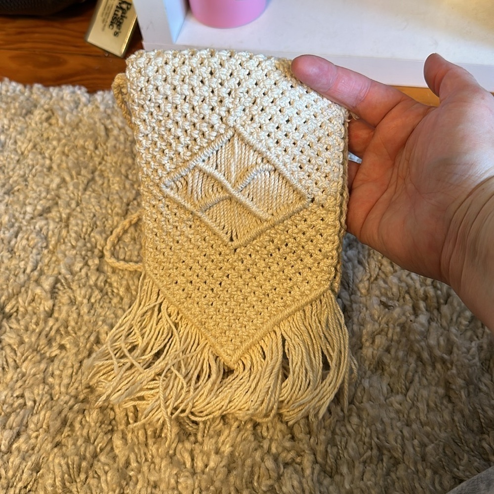 Cream Macrame Fringe Bag - Picture 2 of 4